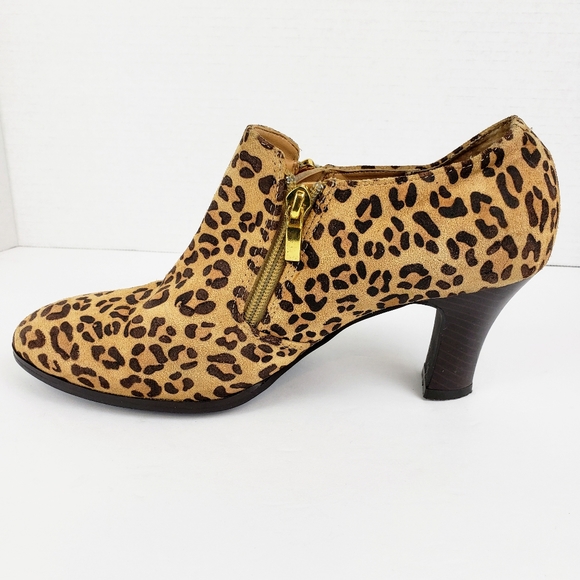 Aj Valenci Shoes - AJ Valenci leopard leather heeled bootie sz 11